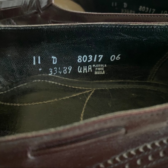 The Florsheim shoe wingtip burgundy shoes 11D - Picture 6 of 7